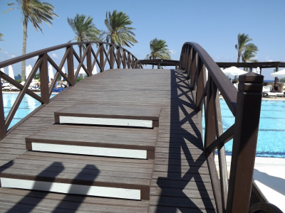 Çınar Ahşap | NET HOLDİNG - MERİT PARK OTEL - KIBRIS