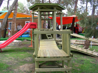 Çınar Ahşap | CLUP IŞIL TATİL KÖYÜ - BODRUM