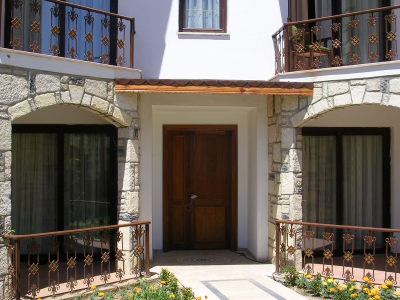 Çınar Ahşap | İBRAHİM TATLISES - TATLISES OTEL - BODRUM